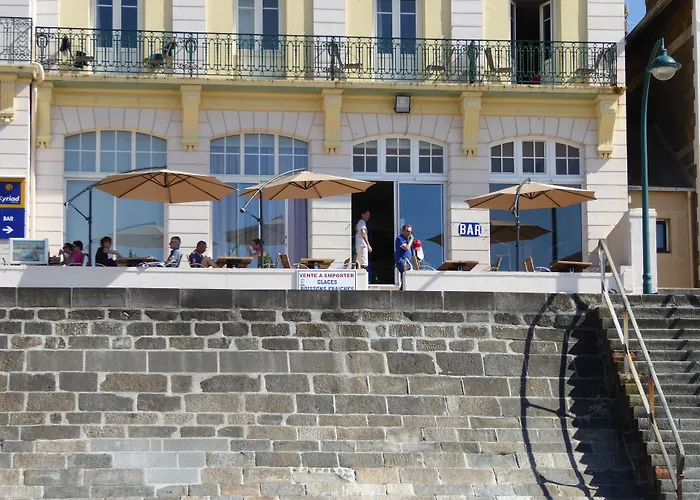 Kyriad Saint Malo Centre Plage